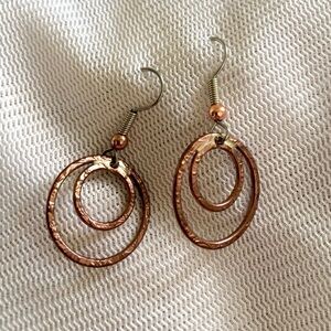 Y2K copper tone welded metal circles dangle earrings